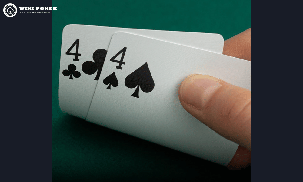 Cách chơi đôi 4 trong Poker cash game