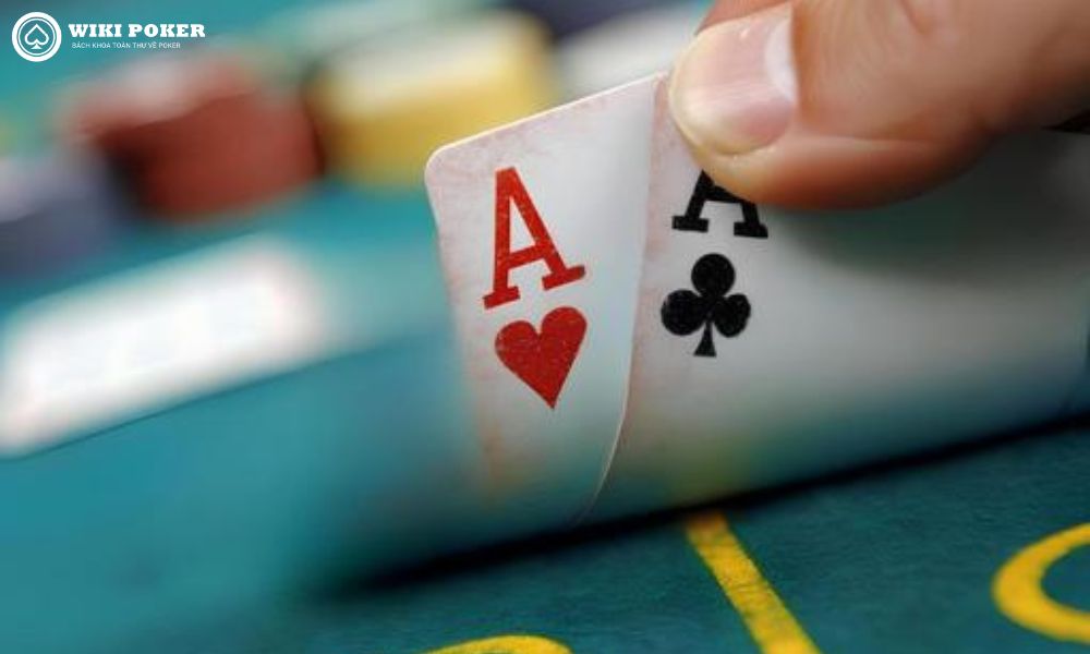 Bạn có biết xác suất được chia đôi A trong poker là bao nhiêu không?