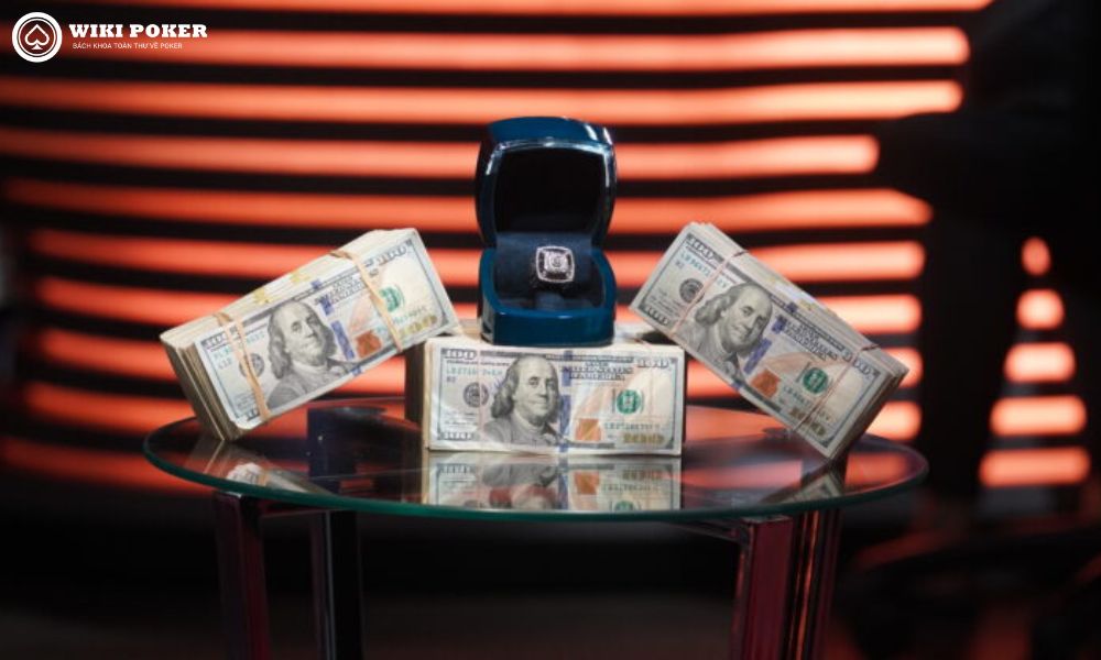 Nếu muốn vô địch các giải đấu poker, đôi khi bạn cần phải bỏ qua cả những tình huống +EV