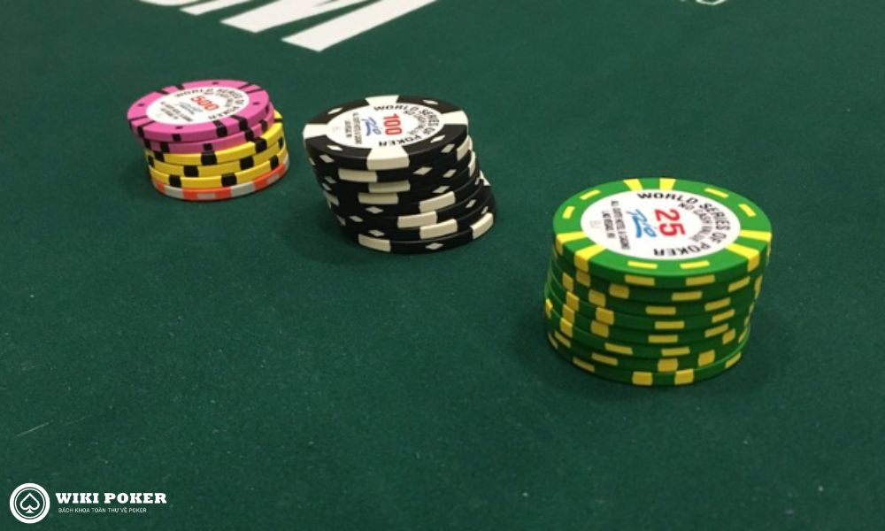Bạn cần phải xây dựng chiến lược phòng thủ trong poker nhiều hơn khi short stack