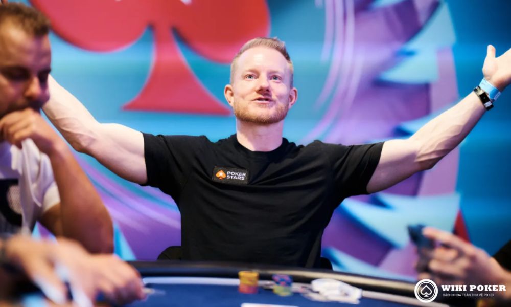 Jason Koon - Người luôn tập trung cao độ trên bàn poker