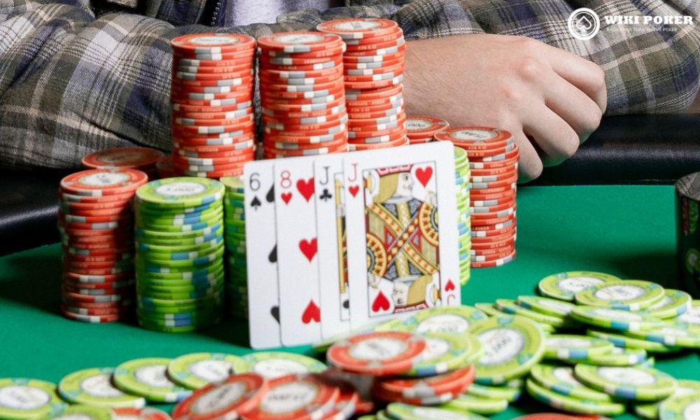 Mẹo chơi Pot-Limit Omaha: Đừng quá tự tin với flush nhỏ