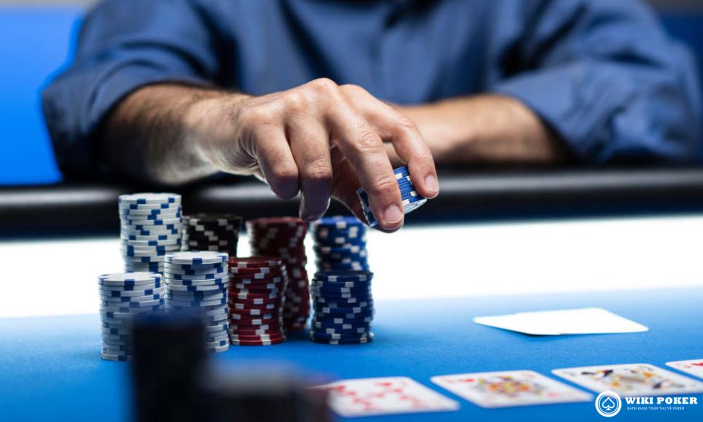 5 cách xử lý khi đối thủ bet trong poker